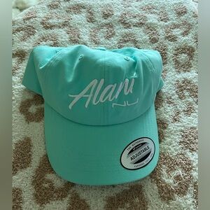 Alani Hat